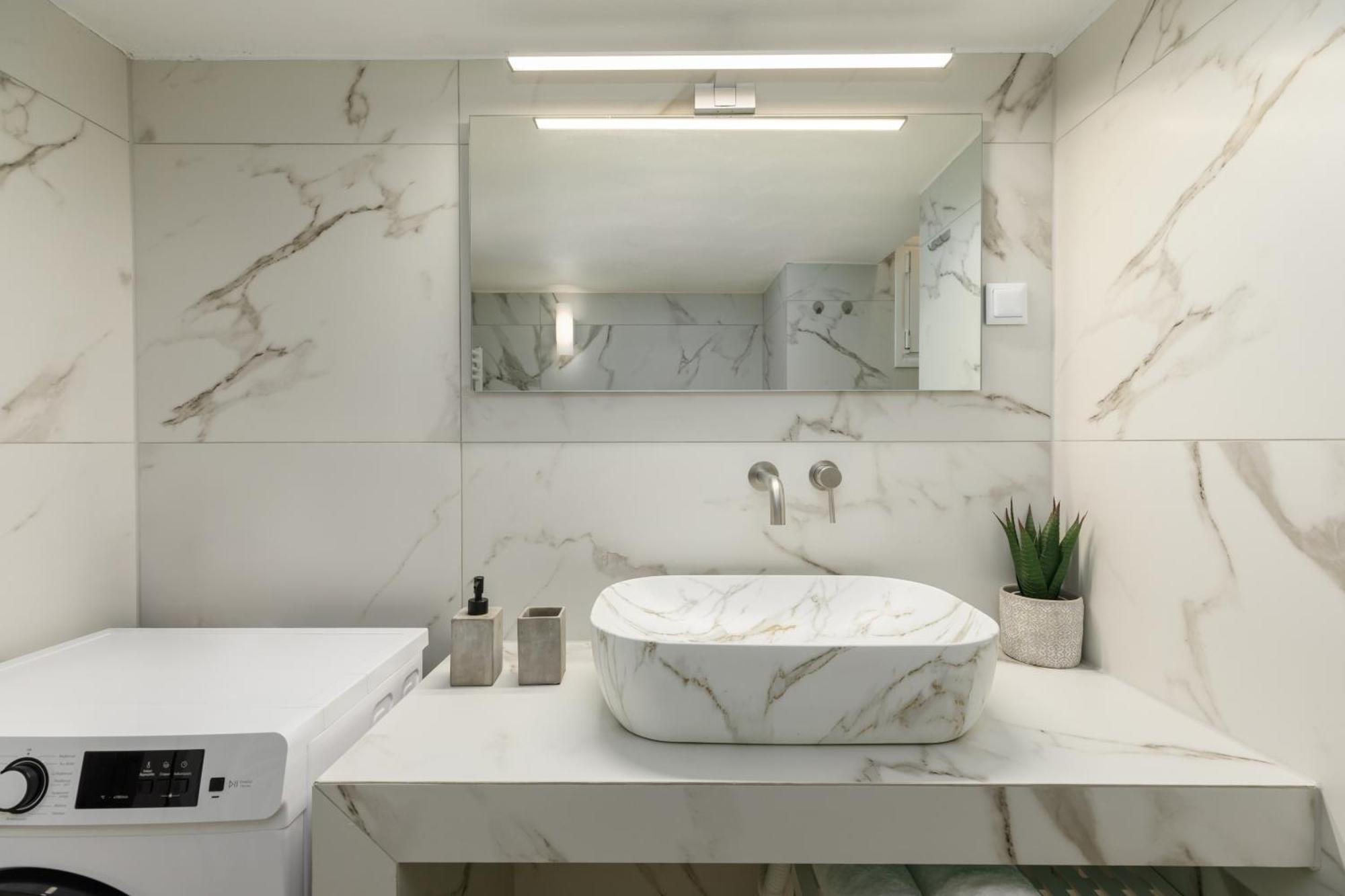 53 Central Luxury Apartment Kalamaria Thessaloniki Buitenkant foto